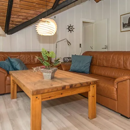 Secluded Oasis By Kvie Lake-by Traum Casa de Férias