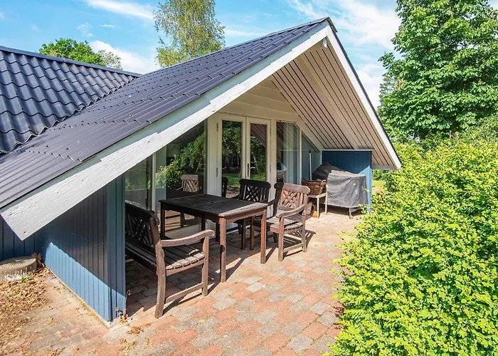 Secluded Oasis By Kvie Lake-by Traum Nyaraló Ansager