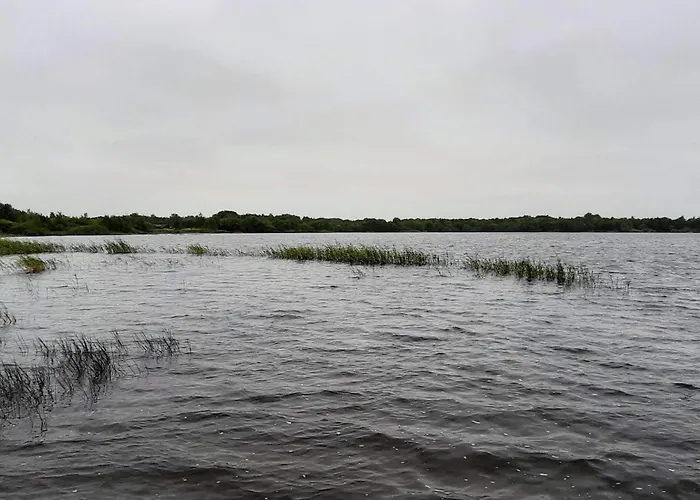 Nyaraló Secluded Oasis By Kvie Lake-by Traum
