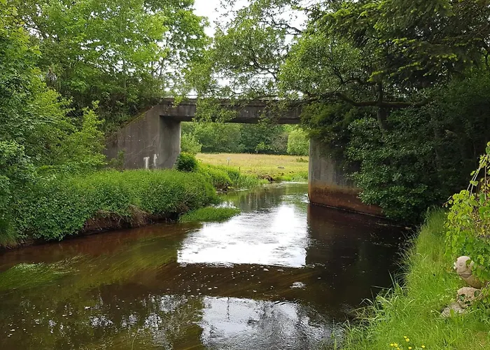 Secluded Oasis By Kvie Lake-by Traum Nyaraló