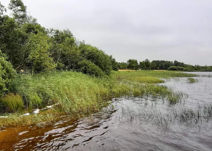 Nyaraló Secluded Oasis By Kvie Lake-by Traum *